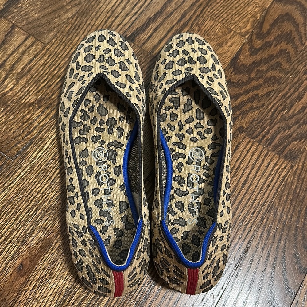 Rothy's Leopard Print Classic Round Toe Size 8